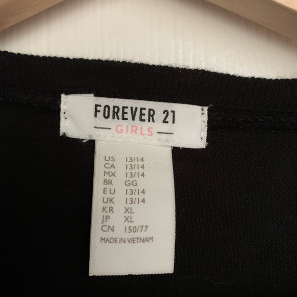 forever 21 black cropped long sleeve - Picture 2 of 2